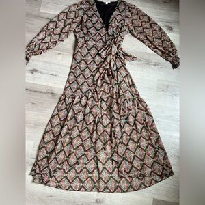 LC Lauren Conrad Geometric Long Sleeve Dress